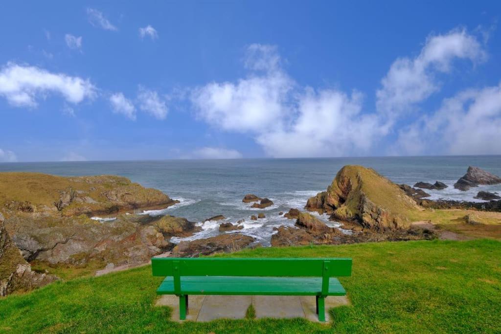 Cliff Top Cottage With Sea Views Portknockie 외부 사진